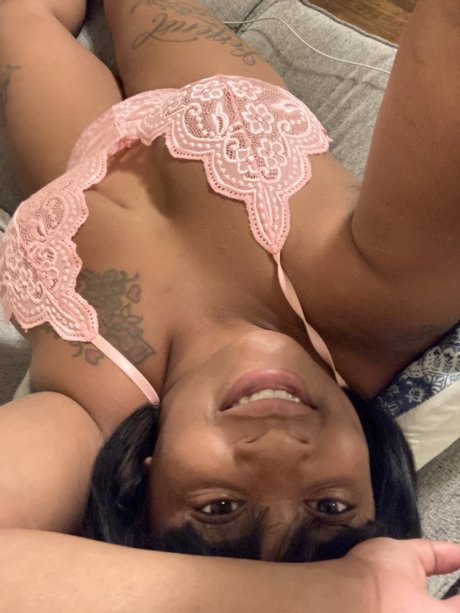 Naken lekkede OnlyFans-bilde av Mslegend