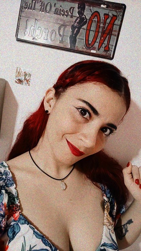 Naken lekkede OnlyFans-bilde av Laura Turner