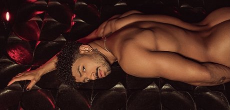 Naken lekkede OnlyFans-bilde av Lipe Scorpion