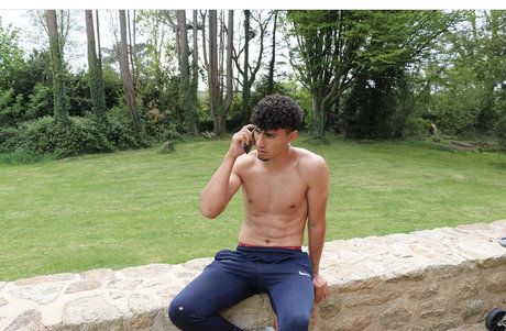Naakte gelekte OnlyFans-foto van Ottman Darraz