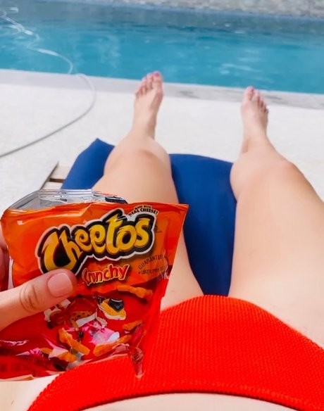 Naken lekkede OnlyFans-bilde av Longlegshautefeet