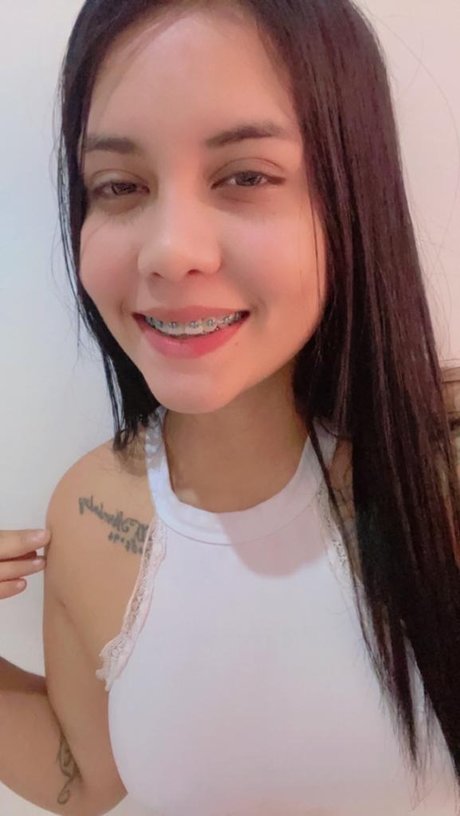 Naken lekkede OnlyFans-bilde av Lizziejeanies