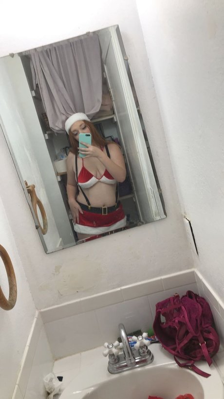 Naken lekkede OnlyFans-bilde av Maddy