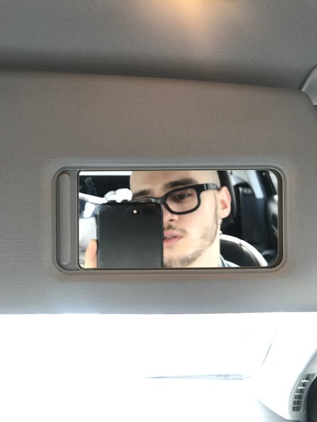 Nahá fotka uniklých OnlyFans od Lue Bason