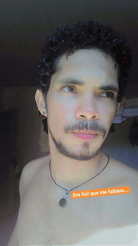 Naken läckt OnlyFans-bild av Markos