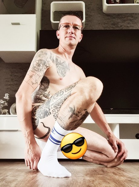 Naken läckt OnlyFans-bild av Xxxnakedgay