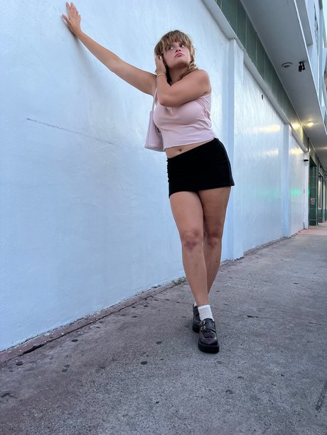 Naken läckt OnlyFans-bild av Dolly