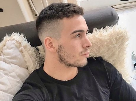 Nahá fotka uniklých OnlyFans od Maxi