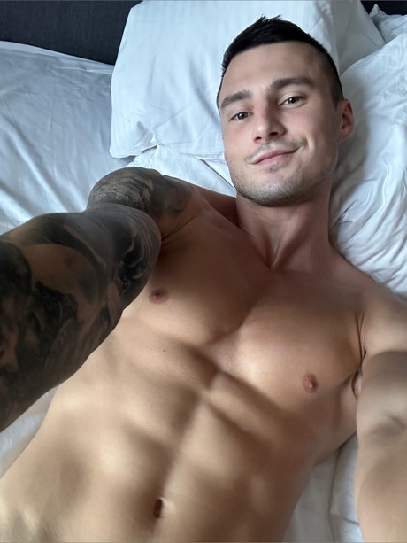 Max Barz  nude leaked OnlyFans photo