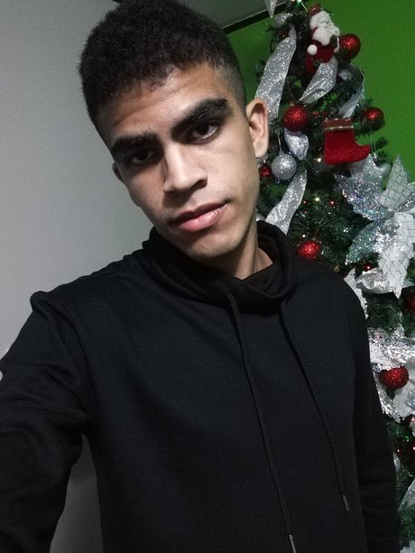 Nahá fotka uniklých OnlyFans od Manu