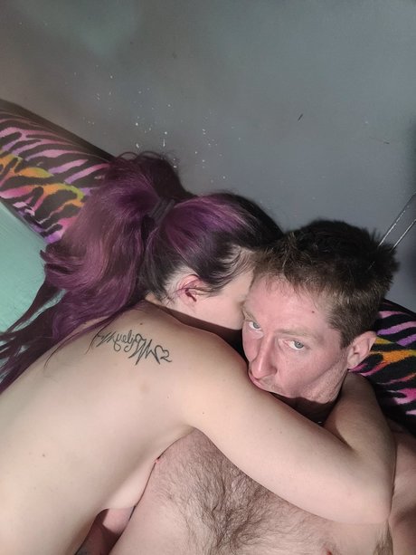 Nahá fotka uniklých OnlyFans od Boston