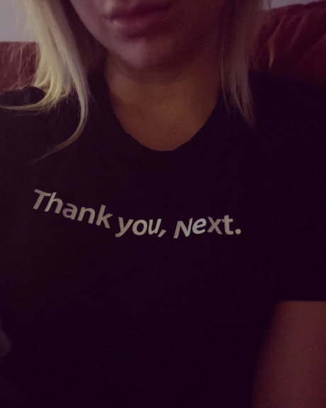 Naken läckt OnlyFans-bild av Mia Moore