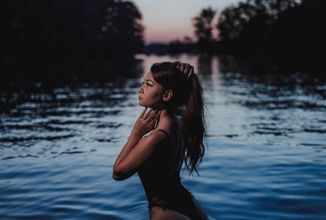 Naken lekkede OnlyFans-bilde av Mia Elisabeth