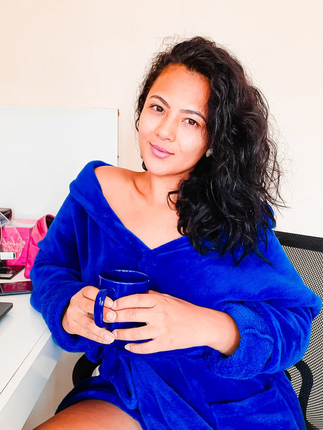 Nahá fotka uniklých OnlyFans od Anna Oliver