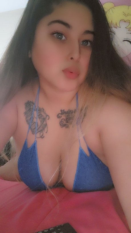 Naken läckt OnlyFans-bild av Mercedes