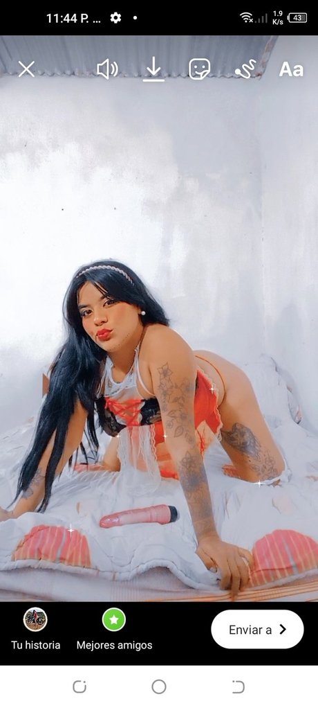 Naken läckt OnlyFans-bild av Morenaza Venz