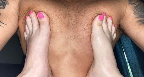 Naken lekkede OnlyFans-bilde av Kd