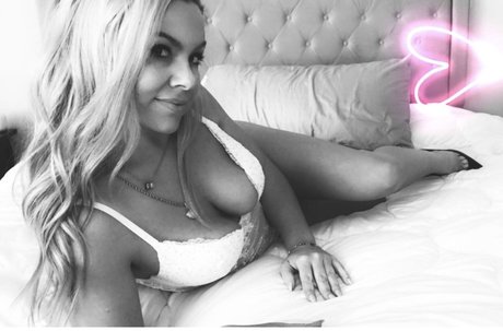 Nagie wyciekłe zdjęcie OnlyFans od Kylierose
