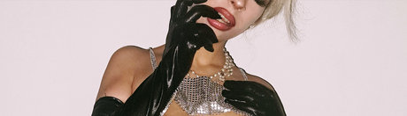 Nahá fotka uniklých OnlyFans od Cami Addams