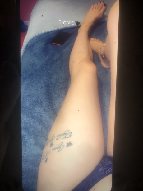 Naken lekkede OnlyFans-bilde av Playboyxox