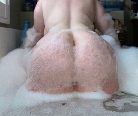 Alaston vuotanut OnlyFans-kuva Mslovelyfree