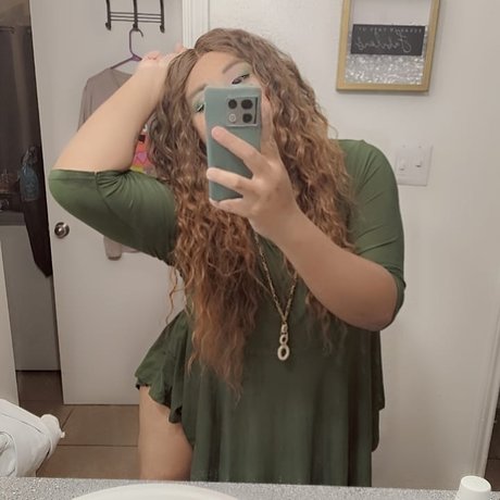 Nahá fotka uniklých OnlyFans od Nicole Avery
