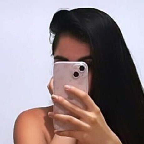 Alaston vuotanut OnlyFans-kuva Sweetpinnk1