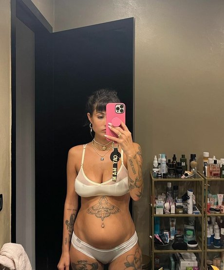 Naken lekkede OnlyFans-bilde av Giorgia Soleri