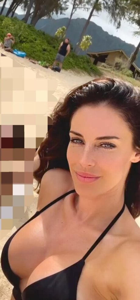 Jessica Lowndes