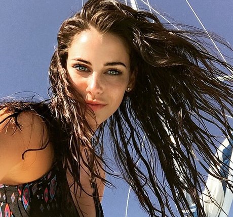 Jessica Lowndes