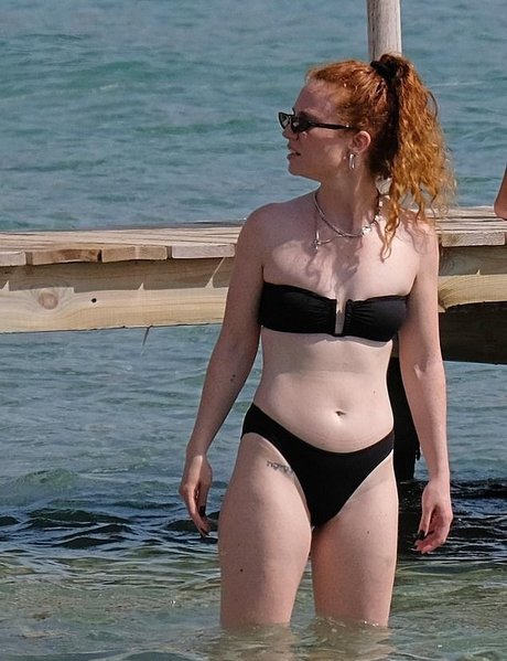 Naken lekkede OnlyFans-bilde av Jess Glynne