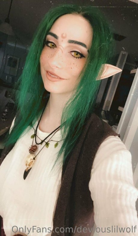 Naakte gelekte OnlyFans-foto van Deviouslilwolf