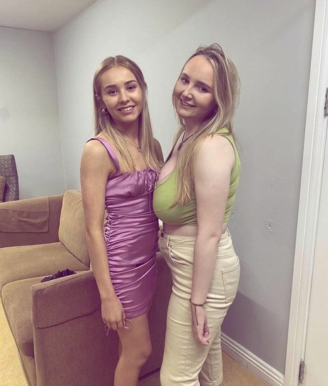 Nahá fotka uniklých OnlyFans od Katie O