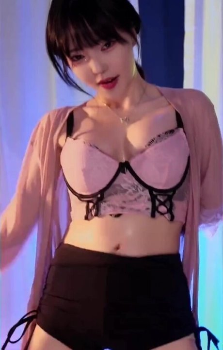Yoonfroggy  nude leaked OnlyFans photo