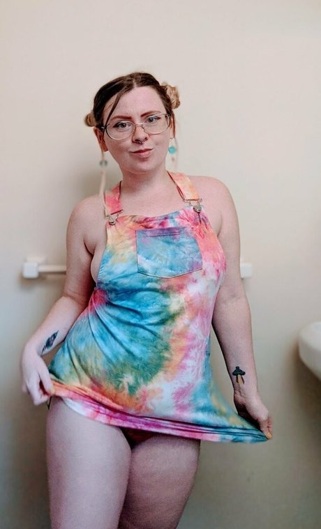 Nahá fotka uniklých OnlyFans od Chellelovesu