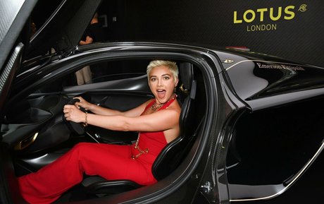Florence Pugh