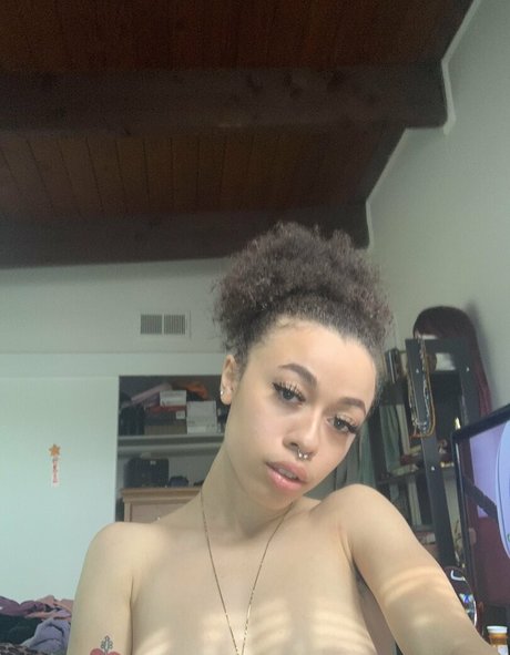 Nagie wyciekłe zdjęcie OnlyFans od Lizthemfgoddess