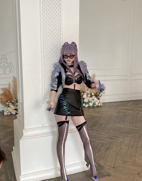 Nahá fotka uniklých OnlyFans od Hologana