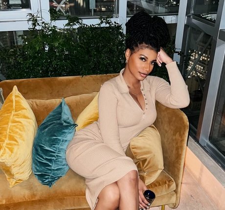Taylor Rooks