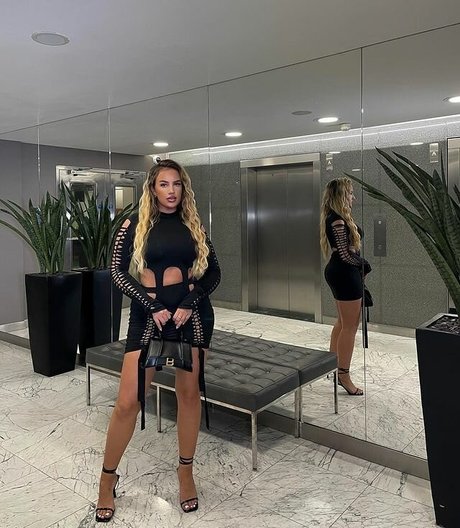 Laura Gold