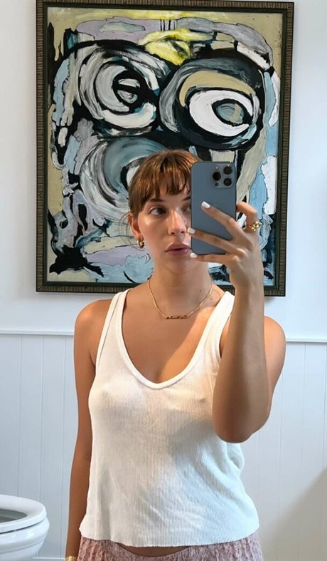 Nahá fotka uniklých OnlyFans od Salah Jeffries
