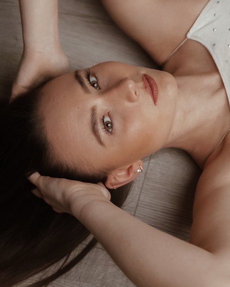 Naken lekkede OnlyFans-bilde av Olivia