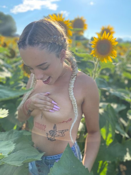 Naken läckt OnlyFans-bild av Nicole