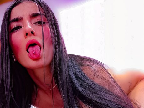 Naken lekkede OnlyFans-bilde av Paula Vargas
