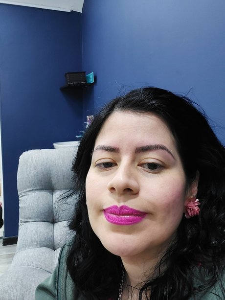 Naken lekkede OnlyFans-bilde av Paola Andrea Riveros