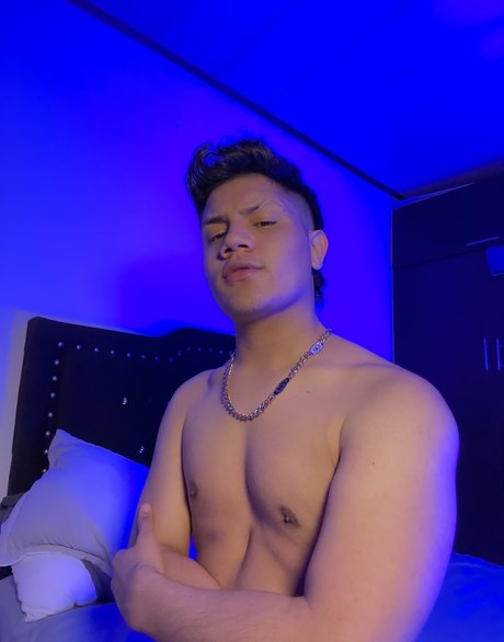 Photo nue de fuite OnlyFans de Oswaldo