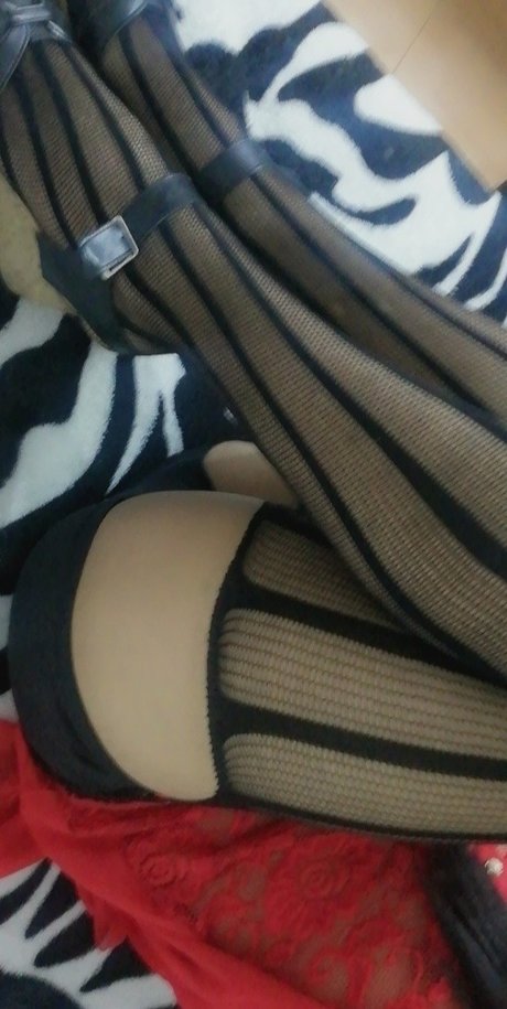 Naken lekkede OnlyFans-bilde av Orianna Domenecchi