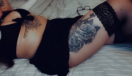 Naken lekkede OnlyFans-bilde av Onlytash20