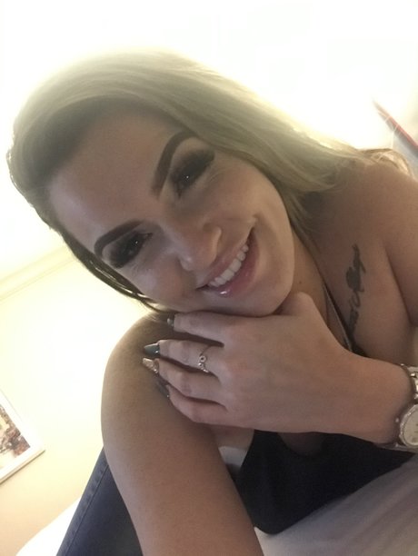 Nahá fotka uniklých OnlyFans od Ga Peach 