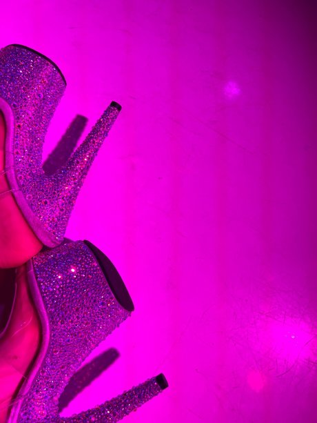 Naken lekkede OnlyFans-bilde av Nina Green